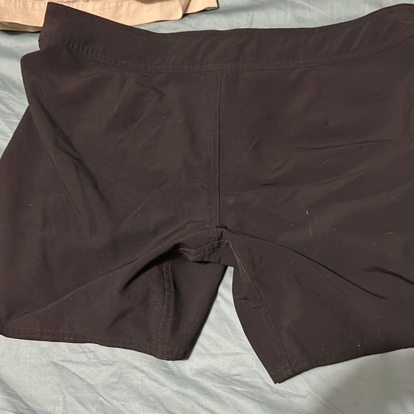Board shorts - Picture 3 of 4